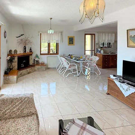 Apartamento In Korfos, Korinthos Kórfos