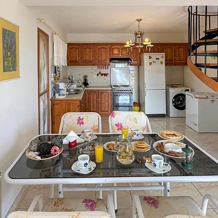 In Korfos, Korinthos