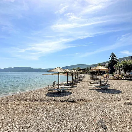 In Korfos, Korinthos *